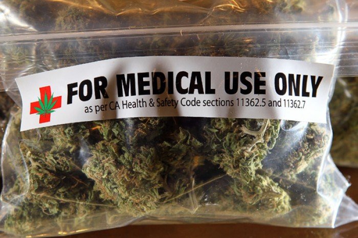 "20 preuves irréfutables que le cannabis soigne le cancer"