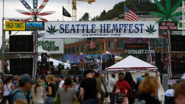 Colorado : Les policiers vendent des Doritos à un Hempfest post-légalisation