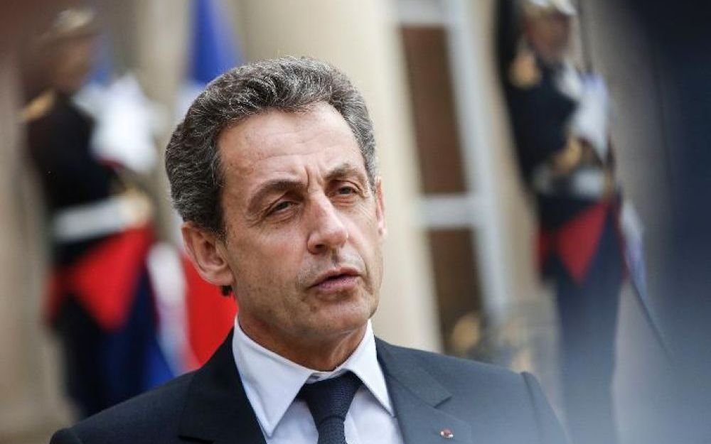Sarkozy n'en a « jamais fumé» mais «n'est pas contre» les pétards
