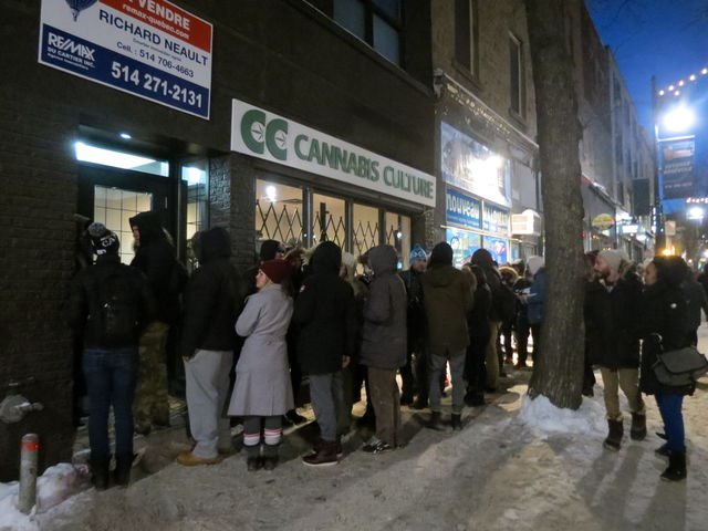 Canada - La police n’intervient pas à l’ouverture des boutiques de pot... Mais aura fait la close