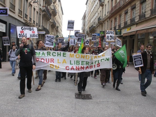 Une marche pour dépénaliser le cannabis