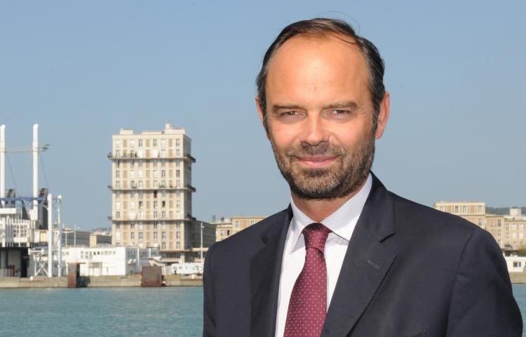 France - Le Premier ministre Edouard Philippe sur le Cannabis : " Je n'ai pas de position définitive "