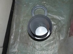 Filtre prêt a recevoir le nouveau charbon .