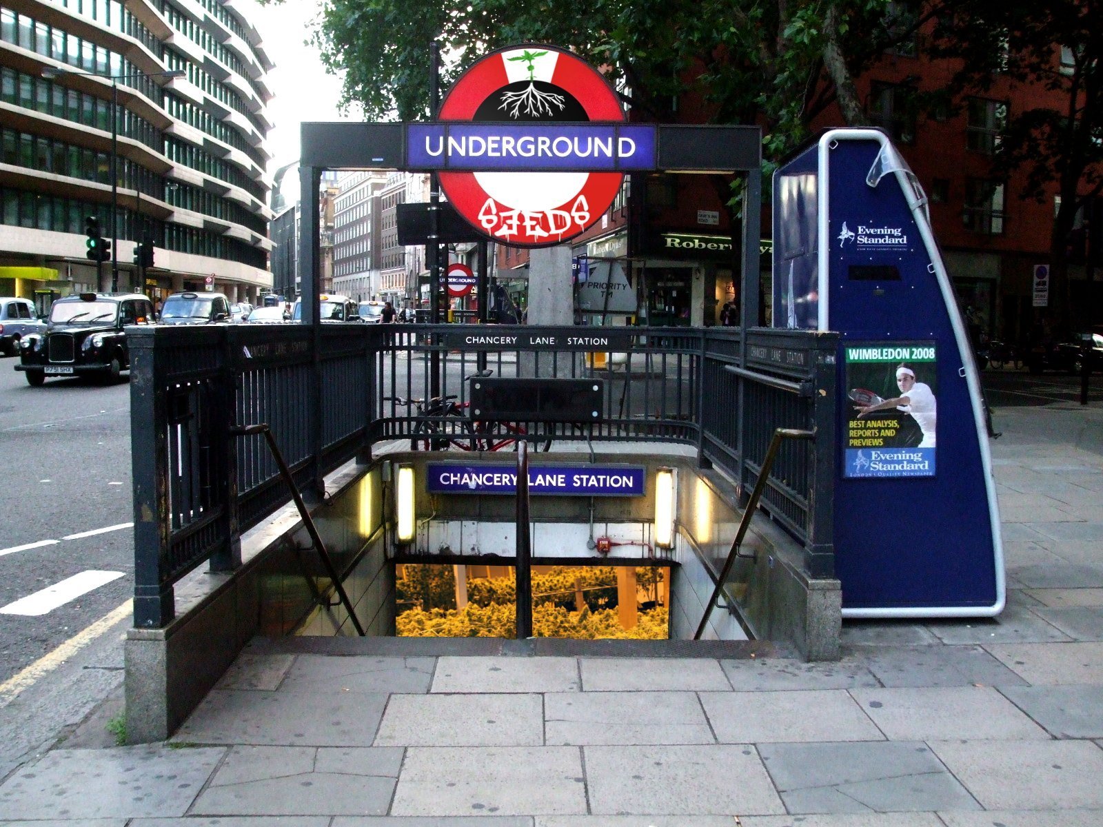 large.5a9d3633dec23_00undergroundseedsChancery_Lane_stn_northeast_entrance.JPG.99ac0bb735363968eb35ae8359272cb7.JPG