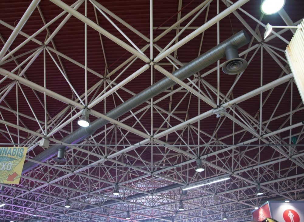 plafond.jpg