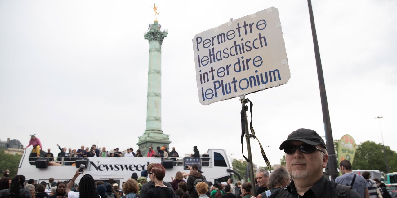 France - Ils marchent à Paris et Lyon pour la dépénalisation du cannabis