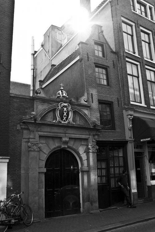 amsterdambyday.jpg