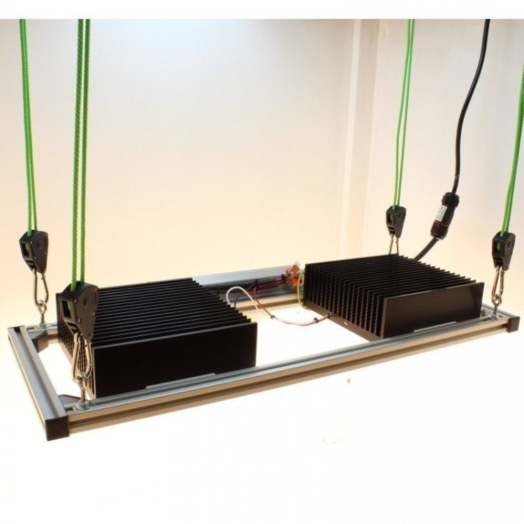 quantum-cube-x2-188w-3500k-plugplay.jpg