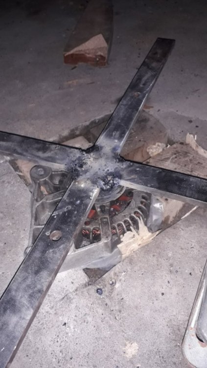 Screenshot_20190629-184815_Gallery.thumb.jpg.600b8c5069da645c0a2fa1f38b5748e1.jpg