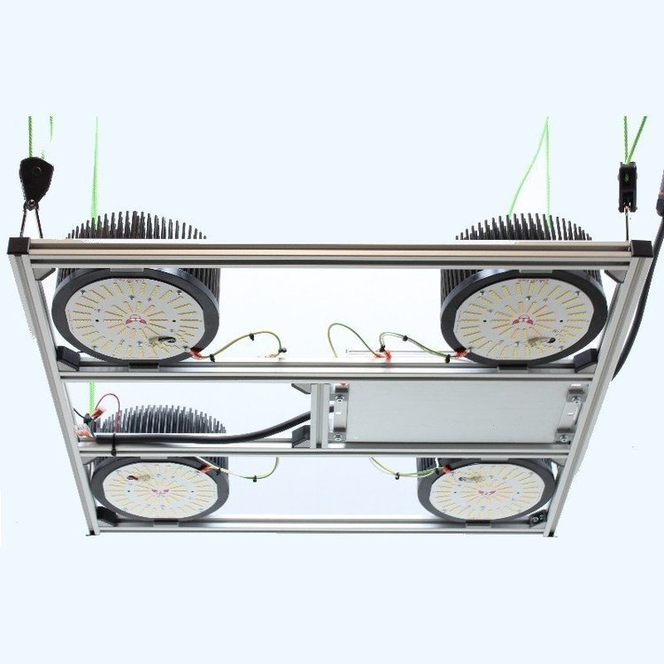 chilled-puck-x4-384w-60x60cm-85000-lumens.thumb.jpg.1475fae2642ed16f5b1e34da3c191f1c.jpg