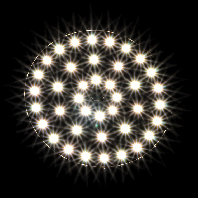 SPOT-Grande-Caliente-LIGHT-ON.jpg