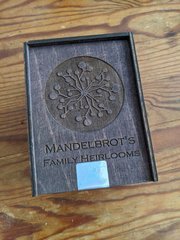 Mandelbrot's Family Heirlooms - Royal Kush