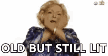 lit-old-lady.gif.23959ef2c3ca90892f77d7a431958548.gif