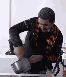 925110731_kotei-mlange.gif.83560cfa4306047ea0a3efcaecbe8ea0.gif