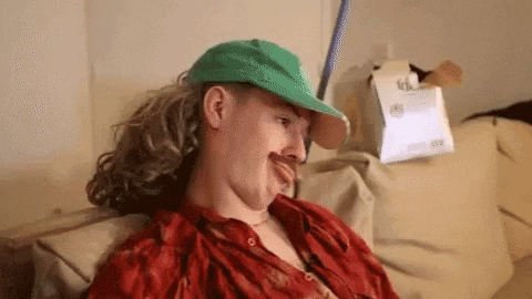 giphy.gif.e52b5f713b0d1d13d17f4a79d3f4a9e7.gif
