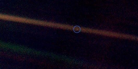 voyager1palebluedot.jpg.e1bc4d6e7223a6abf5f0e077f385de60.jpg