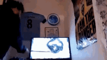 mohamed-henni-bloger.gif.e7bbb45f1ce2131556c4f33afa04a036.gif