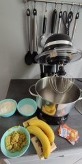 Patisserie Space Cake.jpg