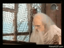 pere-fourras-fortboyard.gif.70ad29fc0a012b65e19f24cb1a0838be.gif
