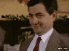 mr-bean-flirty.gif.82f0a6f330fa2237aec23b18a991c4e8.gif