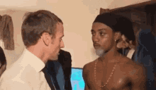 macron-france.gif.09a3d687d2c569917437d1ce8cab86c0.gif