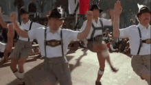 polka-polka-dance.gif.bb0db6a9952a006900b058ab1ac4cba1.gif.487097daa81f920f7363e2659aa6f7c0.gif