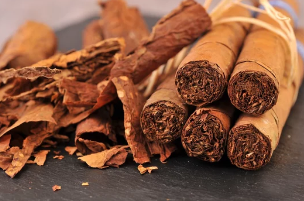 tabacco-cigare.png.b2db2813997fd8f359e8ef8ba9c30366.png