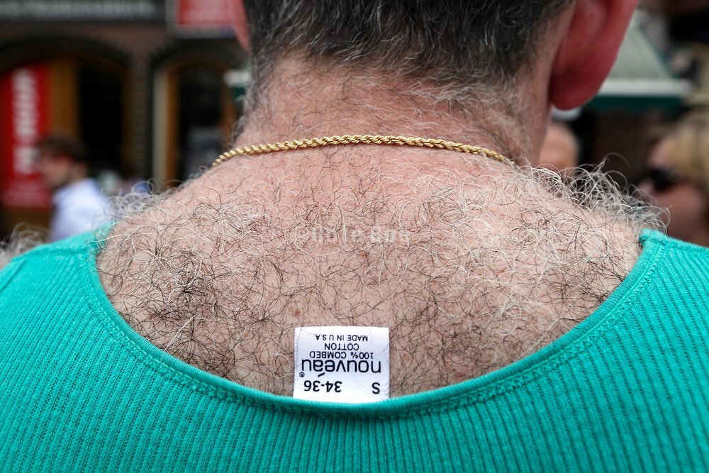 poil de cou.jpg