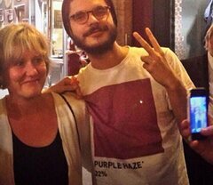 Nadine et le t-shirt..