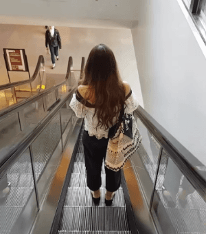 telecommande vibration copine.gif