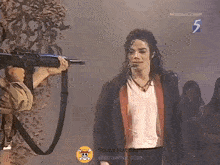 usernameruhit-gun.gif.24f05b30b3e7a6875bda005c72b4751e.gif