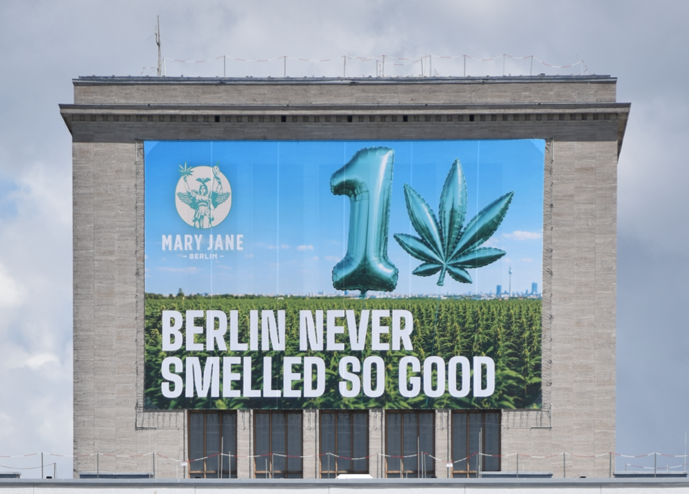 BerlinSmellGood.thumb.png.b4302c73af19b604ed0ee22f93a3eec4.png