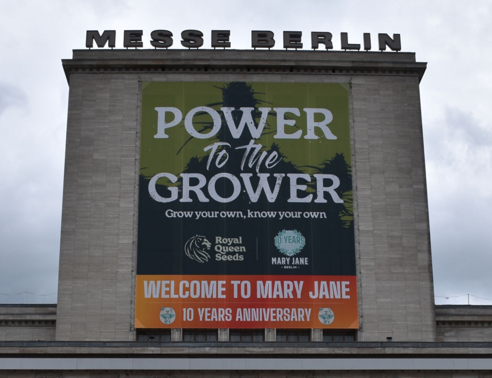 PowerGrower.thumb.png.d0e5d893fa7cba8f6a5f4fe0a3e013ea.png